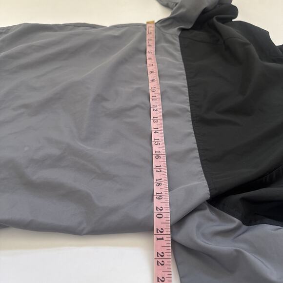 Walt‎ Disney World Parks Mickey Mouse Rain Windbreak Jacket Size Small Hooded - Picture 6 of 15